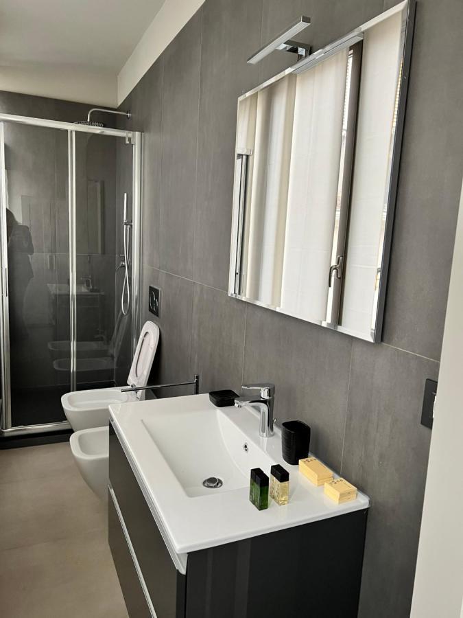 V&B Suites And Apartments Pavia Eksteriør bilde